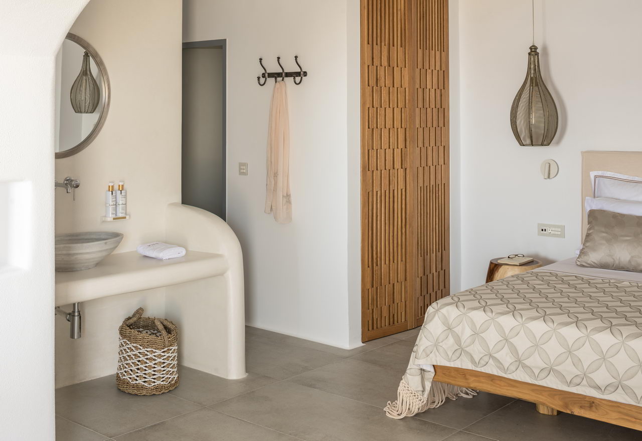 Deluxe Suite with Sea View